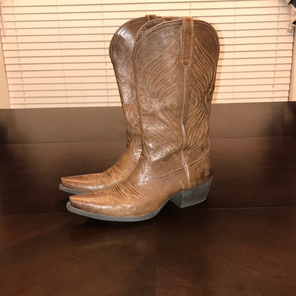 Women’s Ariat Cowboy Boots